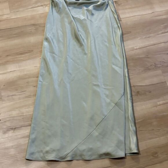 NWT Aritzia Ten Affection Satin Maxi Dress - Picture 4 of 6